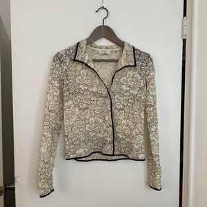 Aritzia Babaton Hopkins Blouse Size XS Sheer Floral Lace Birch Black